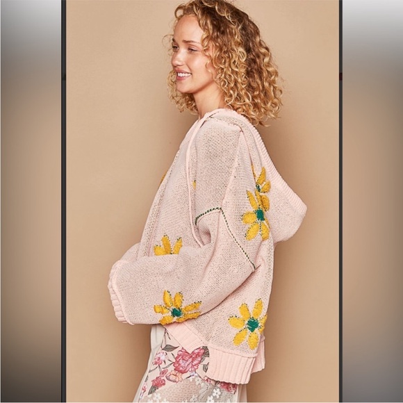 POL Floral Pink Hooded Chenille Sweater - Picture 2 of 4